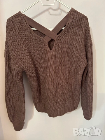 Дамски пуловер с интересен гръб , снимка 5 - Блузи с дълъг ръкав и пуловери - 53212567