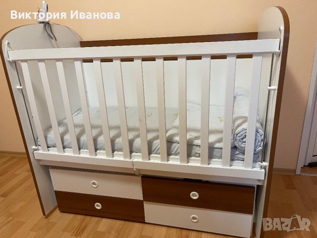 Детско легло Диана с люлеещ механизъм и матрак, снимка 1 - Мебели за детската стая - 40390574