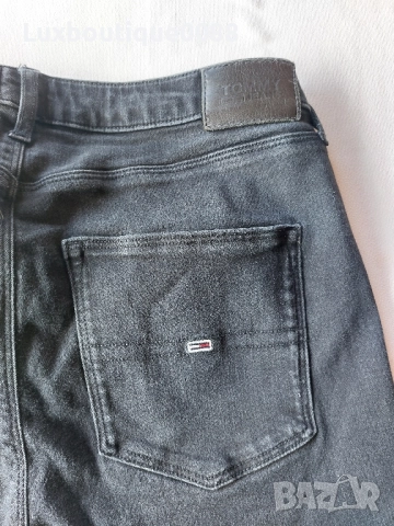 Използвани в отлично състояние дамски дънки Tommy Jeans 31/28, снимка 8 - Дънки - 51946847