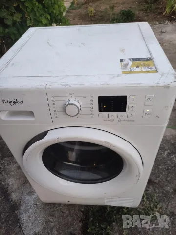 Продава се сушилня с термопомпа Whirlpool FT M10 71Y EU (капацитет 7 кг).