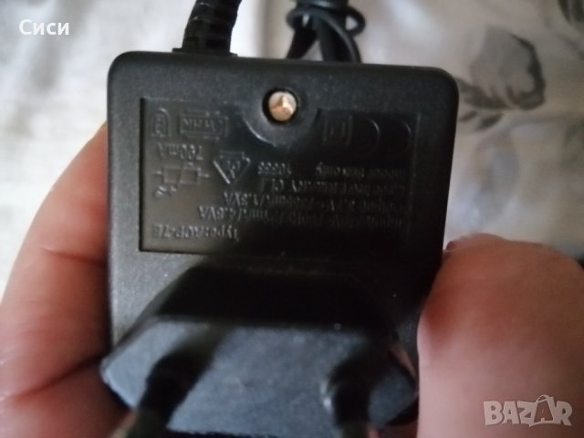 Зарядно, снимка 2 - Друга електроника - 41783574