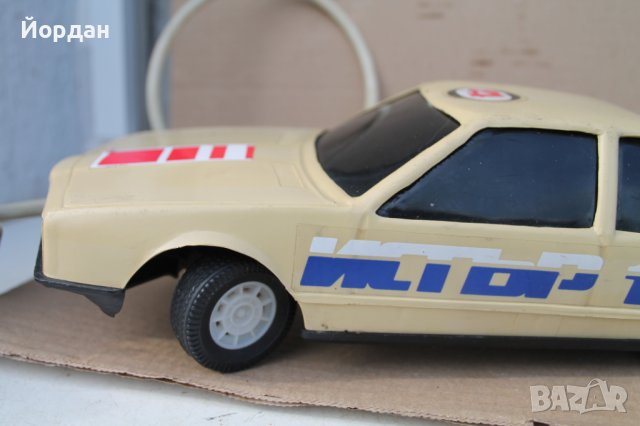 Българска играчка от преди демокрацията, снимка 3 - Колекции - 40834362