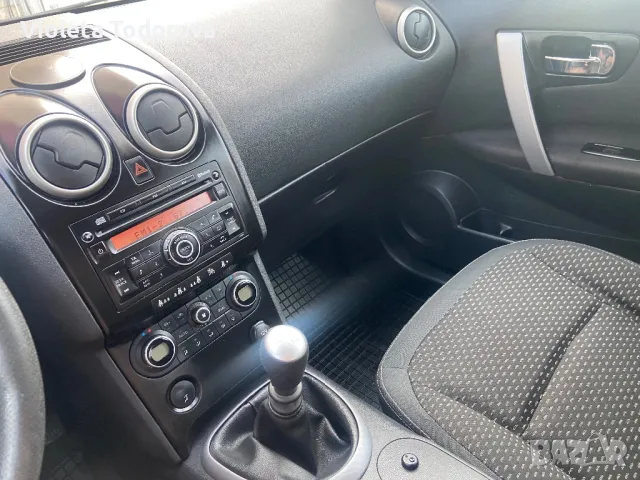 Нисан Кашкай 2000 dci, снимка 8 - Автомобили и джипове - 50314664