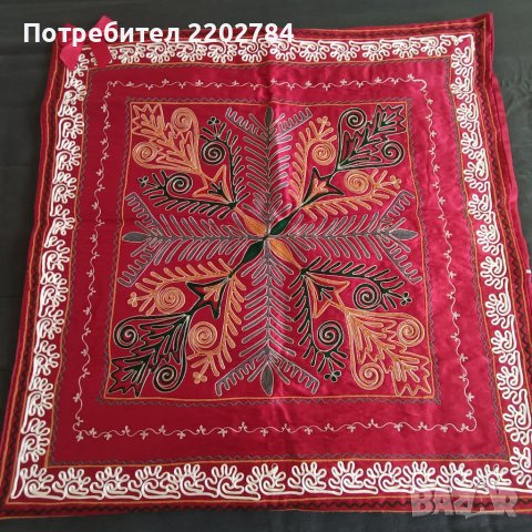 Покривка на една кука ,калъфка с бродерия , снимка 5 - Покривки за маси - 40454219