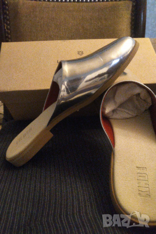 Liebeskind Berlin Нови естествена кожа , снимка 2 - Дамски ежедневни обувки - 36124579