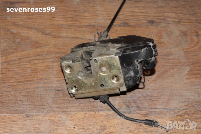 Брава врата предна дясна Рено Сценик 2 Renault Scenic 2, снимка 5 - Части - 39643424