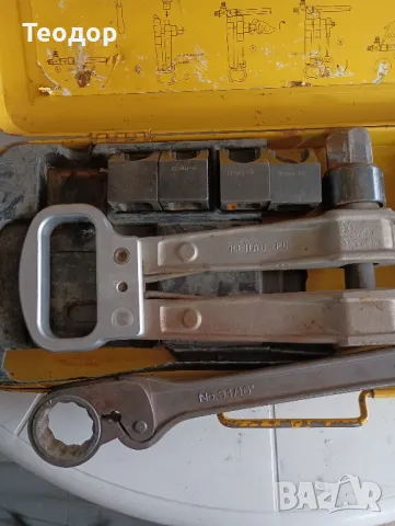 Rehau his 311 ръчна преса за фитинги , снимка 2 - Други инструменти - 50370422