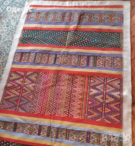 Уникален Марокански ръчно тъкан килим, снимка 2 - Антикварни и старинни предмети - 39152316