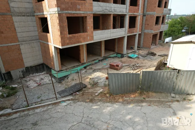 гараж в Плевен Дружба 1, снимка 3 - Гаражи и паркоместа - 54932454