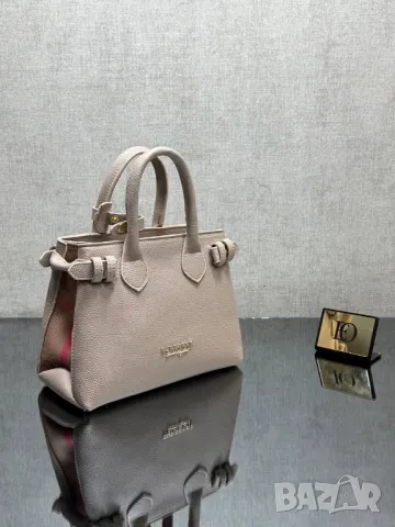 чанти burberry 24х22см, снимка 2 - Чанти - 50416513