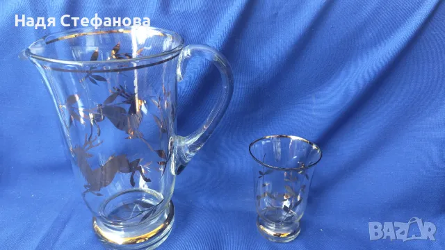 Ретро комплект за безалкохолно, вода, вино, кана и 4 чаши, златни шарки, кантове, снимка 2 - Антикварни и старинни предмети - 47333678