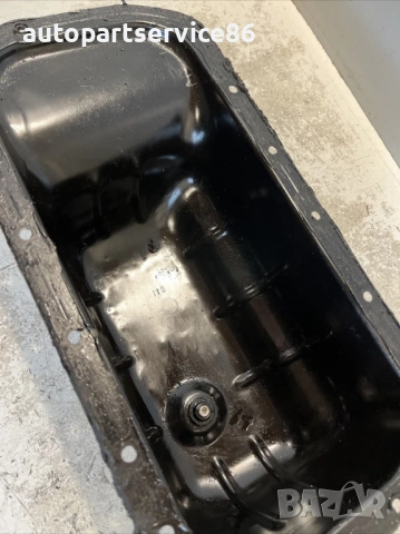 Картер за масло резервоар ляво управление за Peugeot 1007 1.4 HDi (2006), снимка 2 - Части - 53560298