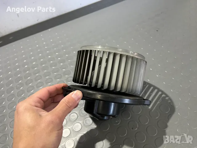 Вентилатора на парното за Toyota Corolla Verso 2003г., снимка 2 - Части - 47882808