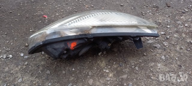 Десен фар за Renault Scenic II, снимка 3 - Части - 44355458