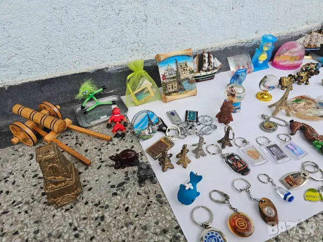 магнитчета,ключодържатели ,сувенири от света, снимка 9 - Колекции - 48637500