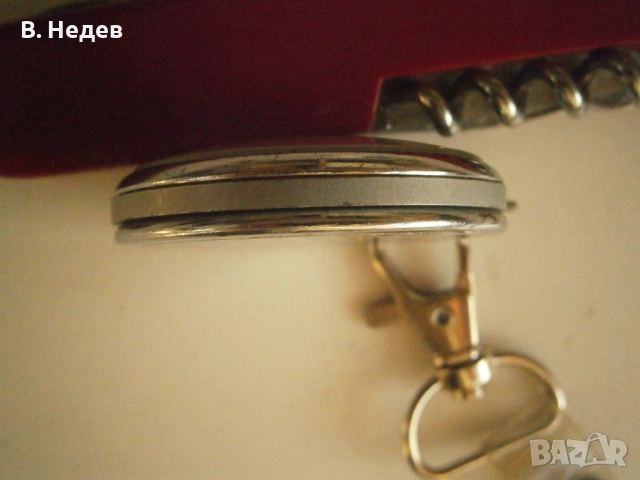 МОЛНИЯ, сделано в СССР, кал. 3602, 18 камней! Като нов!, снимка 4 - Джобни - 52838765