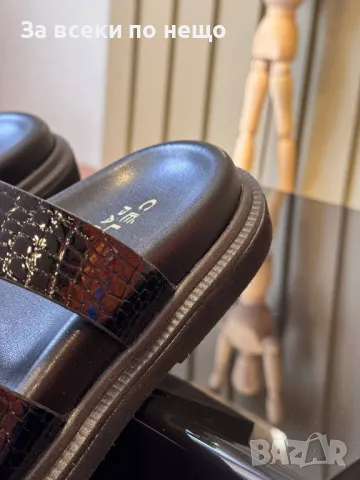 Celine Дамски Чехли Селин - 3 Налични Цвята Код E283, снимка 10 - Чехли - 50415594