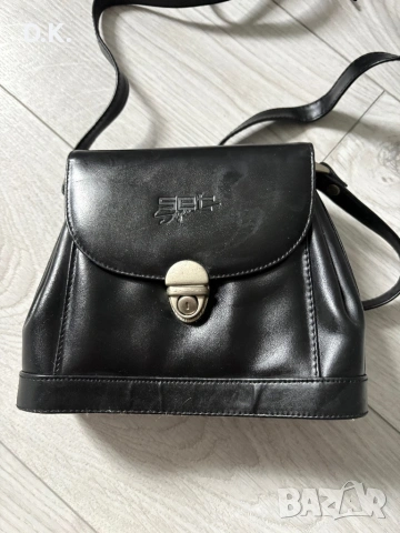 Малка дамска чанта от естествена.кожа. Нова. 19х16х8см., снимка 2 - Чанти - 53860625
