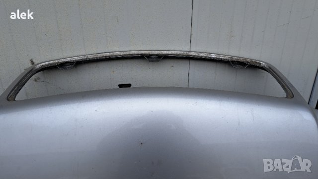 ауди 100 преден капак, снимка 2 - Части - 42627422