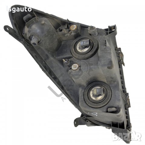 Десен фар Toyota Corolla Verso II (AR10)(2004-2009) ID:92815, снимка 3 - Части - 39417696