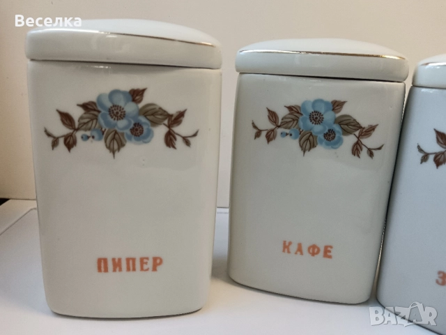 Порцеланови буркани за подправки , снимка 7 - Антикварни и старинни предмети - 52424404