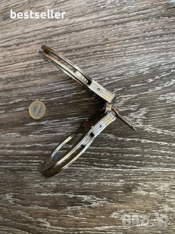 Белезници комплект, снимка 2 - Екипировка - 41288314