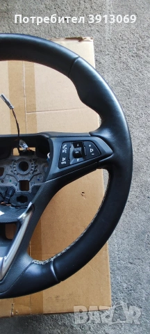 Продавам оригинален кожен мулти волан за Опел Корса Е 2017г , снимка 4 - Аксесоари и консумативи - 53846869