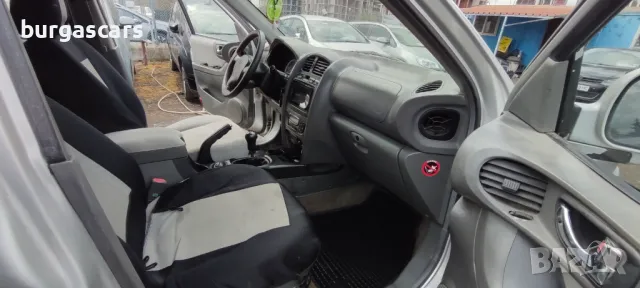 Hyundai Santa Fe 2.0CRDI-125к.с. 2006г 370,000км  3,950лв, снимка 12 - Автомобили и джипове - 49751301