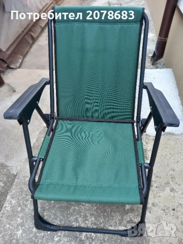 Продавам 3 броя сгъваеми столове