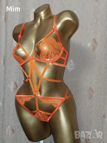 М Предизвикателно боди в оранжево с отворено дъно , снимка 4 - Бельо - 52242099