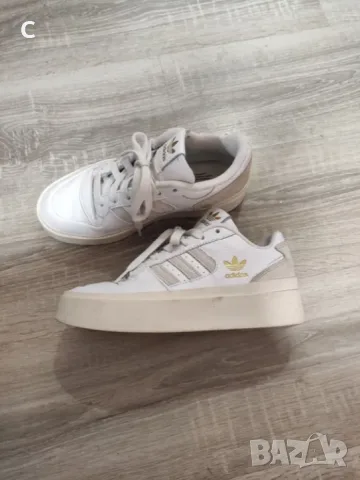 Оригинални маратонки Adidas естествена кожа , снимка 3 - Маратонки - 55782410