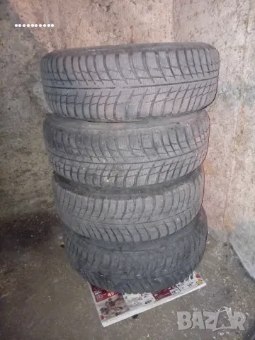 4 броя зимни гуми с джанти, снимка 4 - Гуми и джанти - 47965974
