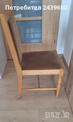 Дървена разтегателна маса с 6 стола, снимка 4 - Маси - 51816007