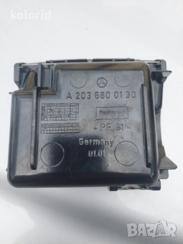 Пепелник само кутия за Mercedes-Benz C-Class W203 05.2000 - 08.2007 г., снимка 2 - Автомобили и джипове - 40246301