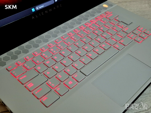 RTX-2070-Super|i7|16RAM|IPS 144Hz|Dell Alienware лаптоп делл laptop gaming гейминг , снимка 5 - Лаптопи за игри - 52262513
