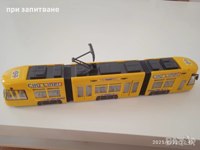 Голям трамвай Dickie, 46 см., снимка 2 - Коли, камиони, мотори, писти - 50754834