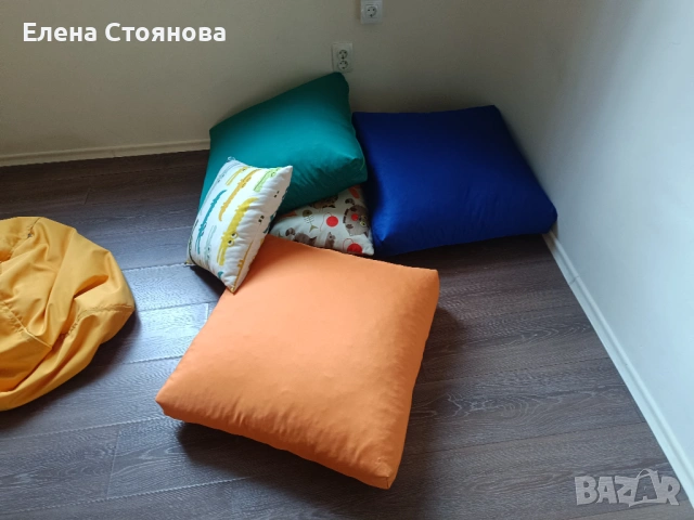 Възглавница за под, снимка 2 - Възглавници - 53772087