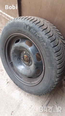 Зимни гуми с джанти пежо ситроен, снимка 2 - Гуми и джанти - 52448772