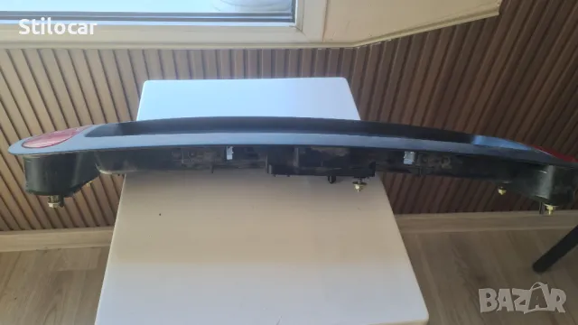 Лайсна багажник/панел стоп/ Renault Megane 98г купе, снимка 3 - Части - 50093080