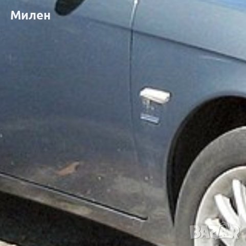 Десен Мигач На Предния Калник  Алфа Ромео 156 1998-2005 Година Alfa Romeo 155, снимка 2 - Части - 41349657