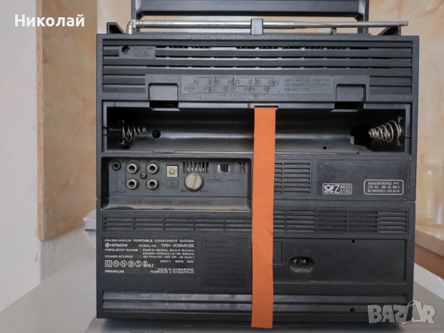 Hitachi TRK-3D9, снимка 3 - Радиокасетофони, транзистори - 53581107