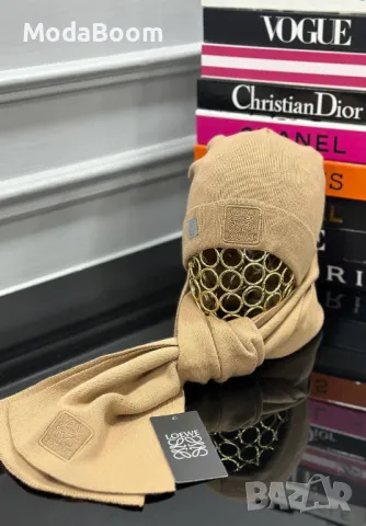 Loewe зимни шапки , снимка 3 - Шапки - 48250776