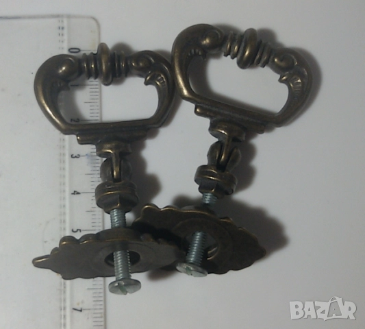 Лот две ретро дръжки от шкафчета; може би са месинг, но не съм сигурен, снимка 11 - Антикварни и старинни предмети - 51507270