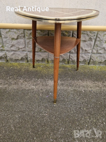 Рядка антикварна немска дизайнерска масичка , снимка 4 - Антикварни и старинни предмети - 53482528