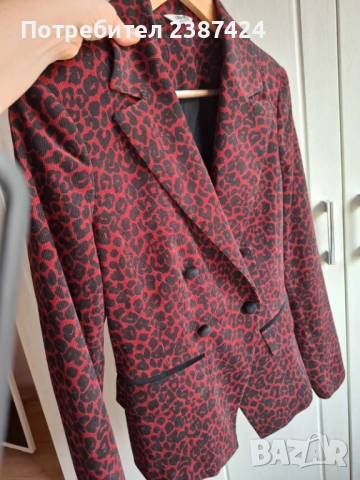 Оригинално сако на LIU-JO, снимка 12 - Сака - 52721726