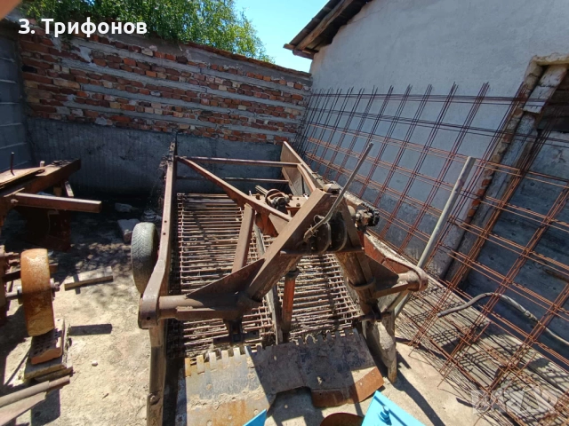 трактор ЮМЗ, снимка 12 - Селскостопанска техника - 51507904