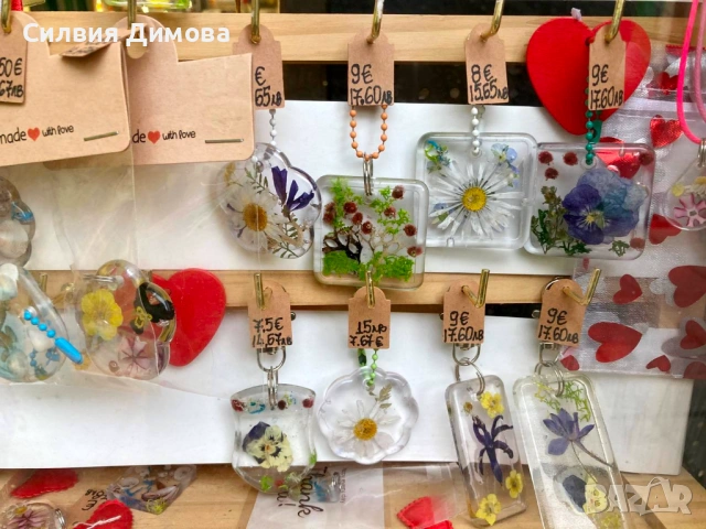 Ръчно изработени колиета, ключодържатели, висулки за подарък, снимка 3 - Ръчно изработени сувенири - 51296207