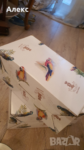  Royal Family–Авторска Италианска Керамика, Нова в кутия!, снимка 9 - Сервизи - 36333346