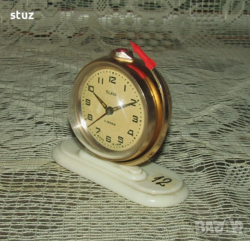 Будилник Слава "Спутник" (No:12) , снимка 4 - Антикварни и старинни предмети - 53786100