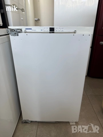 Малък фризер за вграждане Либхер 4 чекмеджета, снимка 5 - Фризери - 53703372